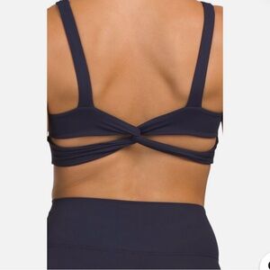 IVL - twisted ribbed Bra